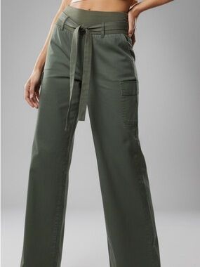 Periscope Olive Green Wide Leg Tie-Waist Pants - Size 5